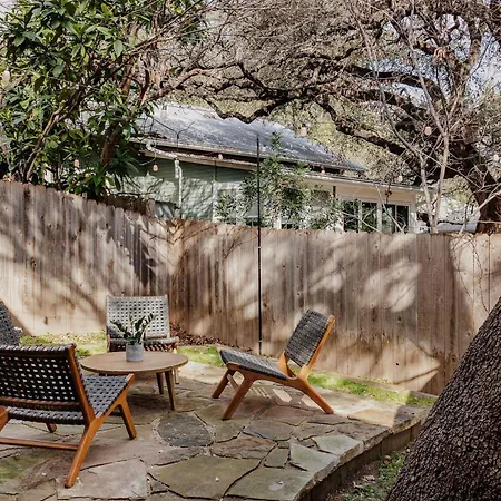Villa South Congress Craftsman